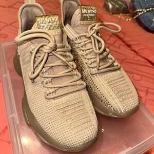 Steve Madden sneakers